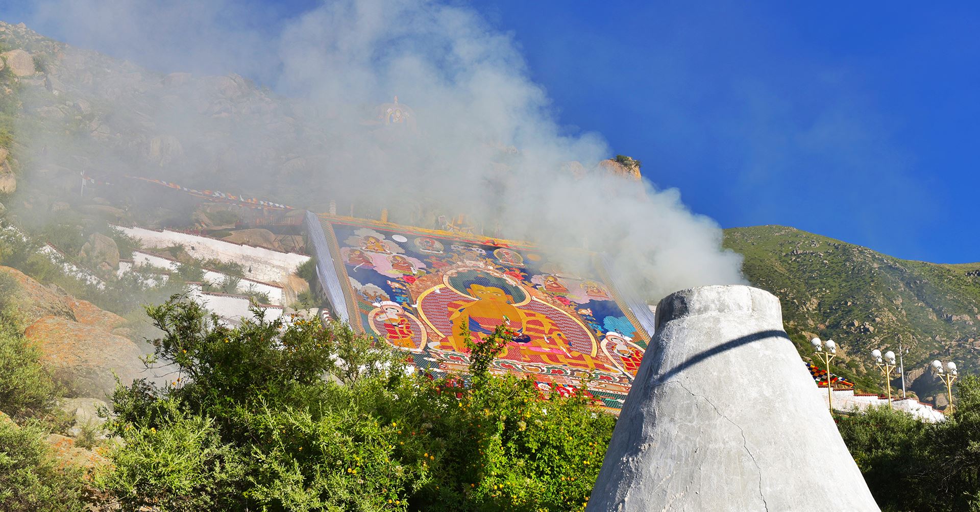 Tour in Tibet durante il Festival delle Corse di Cavalli a Naqu e il Festival Shoton a Lhasa nel 2026